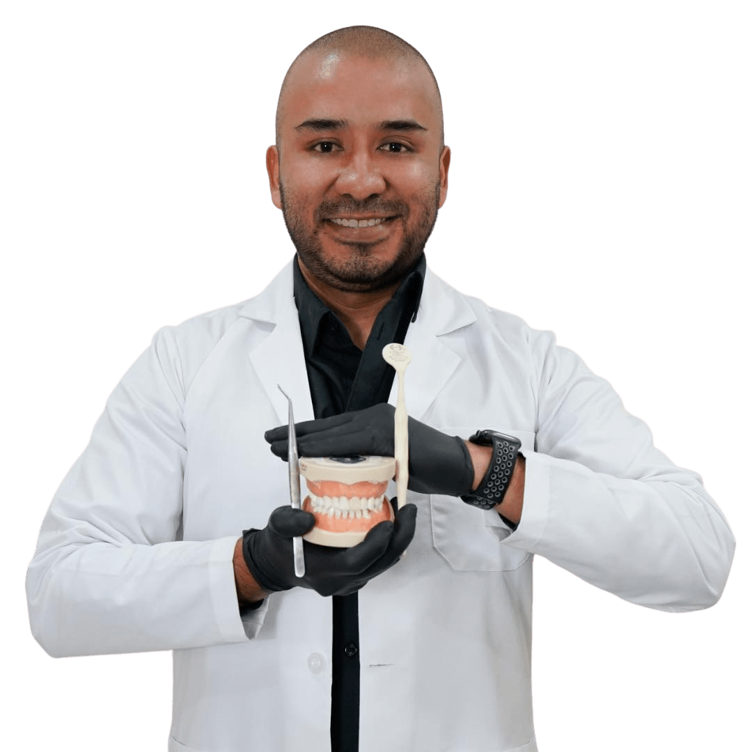 Gilberto Carachuri Endodoncista